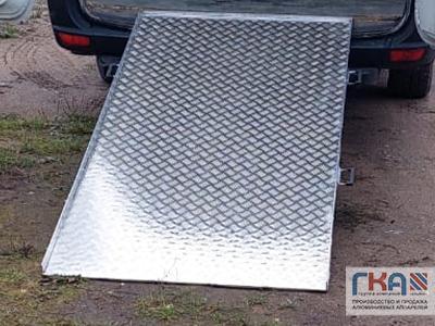 Погрузочный мост ГКА 300.80/3KM